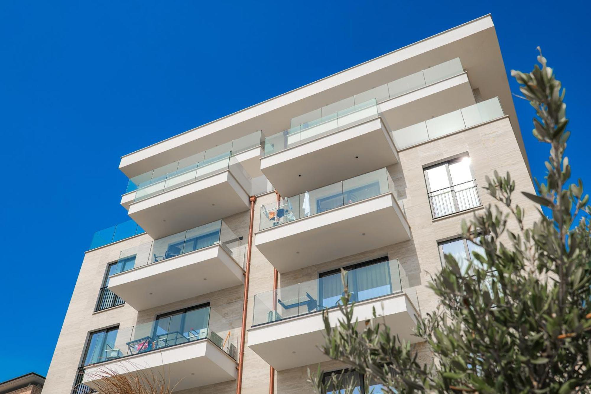 Daed Luxury Residence Sarandë Exteriör bild